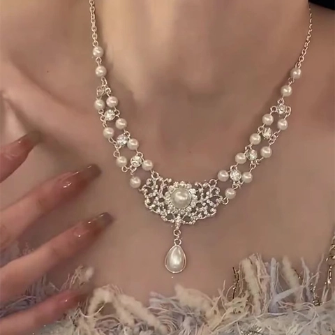 Barocke Mehrlagige Künstliche Perlenkette Mit Strass Tintentropfenanhänger Vintage Französischer Stil Legierung Schmuck Für Damen