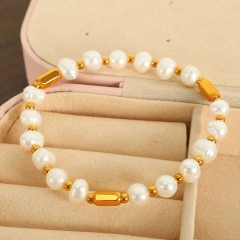 Freshwater Pearl Titanium Steel Bracelet Gold Plated Minimalist Elastic Beaded Bracelet For Women Gift Jewelry