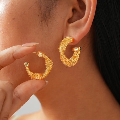 Twisted C-Shape Stud Earrings With Silver Earring Post Copper Real Gold Plated Spiral Metallic Niche Jewelry For Women