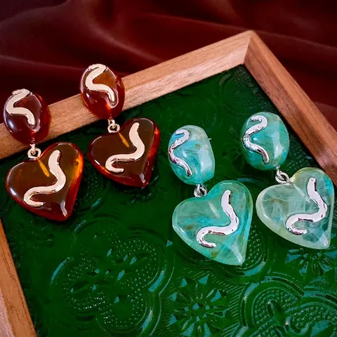 Retro Heart Drop Earrings With Silver Earring Post Acrylic Resin Wavy Copper Inlay Elegant Fashion Jewelry For Women