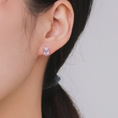 Orecchini A Lobo Geometrici Con Zircone Rettangolare In Argento Sterling 925 Con Bordo In Smalto Rosa Per Donna