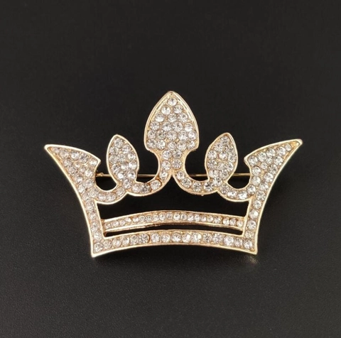 Vintage Crown Brooches For Women Shiny Alloy Rhinestone Inlaid Faux Artificial Pearl Suit Lapel Pin Elegant Wedding Jewelry Accessory