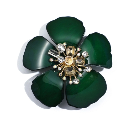 Vintage Camellia Flower Brooch Acrylic Resin Alloy Rhinestone Elegant Women Coat Sweater Clothing Accessory Pin