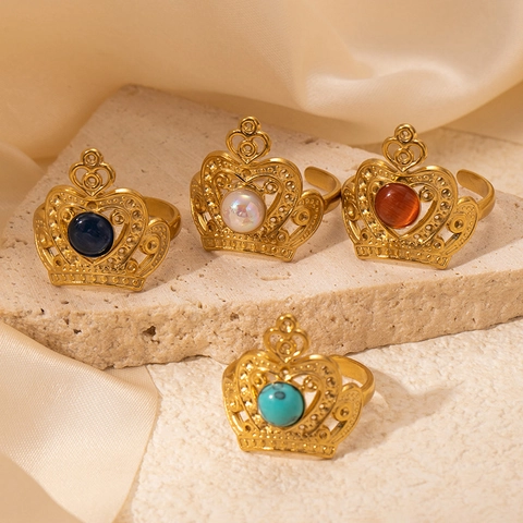 Retro Elegant Crown Ring For Women Made Of Stainless Steel With Colorful Synthetic Gemstones Adjustable Open Design