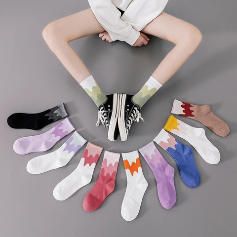 Cotton Blend Crew Socks Trend Wave Pattern Color Block Mid Calf Breathable For Women Men Novelty Aesthetic