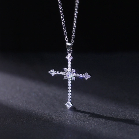 Collier Pendentif Croix Étoile Élégant Pour Femmes Zircon Étincelant Alliage Pendentif Flocon De Neige