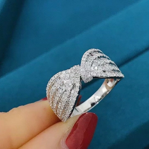 Eleganter Schleifenring Kupfer Mit Zirkonia Pavé Inlay Modeschmuck Für Damen
