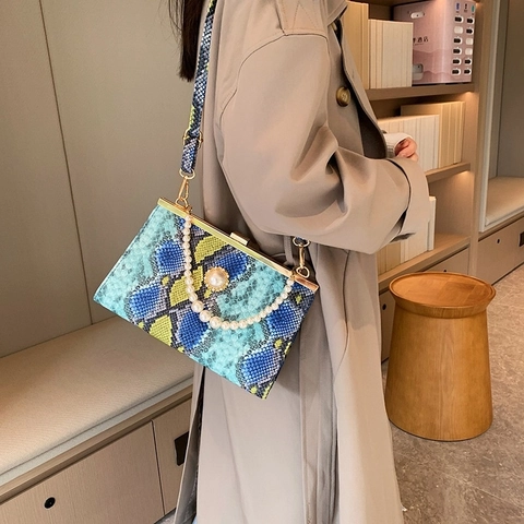 Women Vintage Snake Pattern Evening Bag With Artificial Pearl Handle PU Leather Chain Shoulder Crossbody Bag Metal Clasp Handbag