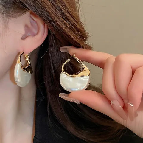 Boucles Oreilles Künstliche Perles Baroques Avec Tige En Argent Sterling 925 Alliage Plissé Doré Style Vintage Français Pour Femmes