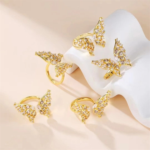 Vlinder Open Ring Verguld Koper Micro-Ingelegd Zirkoon Verstelbare Mode-Sieraden Voor Vrouwen Eenvoudige Elegante Stijl