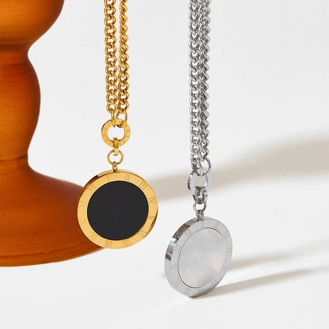 Collana Rotonda Double Face Madreperla Smalto Nero Catena Lunga In Acciaio Inossidabile Numeri Romani Lettera B Per Donna