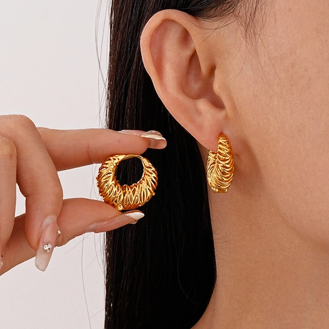 Vintage Geflochtene Creolen Hohl Geometrisch Vergoldet Kupfer Schmuck Mit Silver Earring Post Für Damen Mode Accessoire