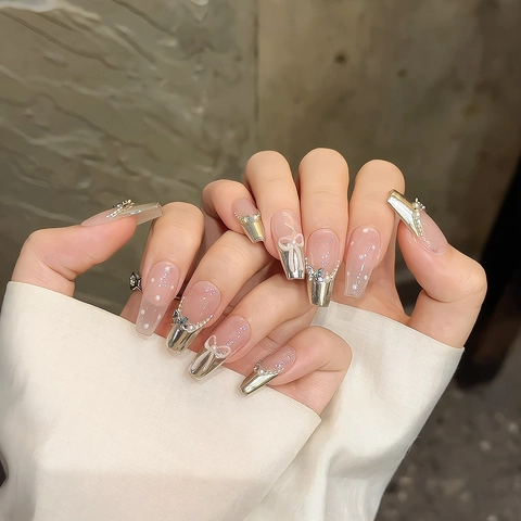 Handmade Press On Nails Pink Gradient Silver Mirror French Metallic Butterfly 3D Artificial Pearl Rhinestone Ballerina Fake Nails
