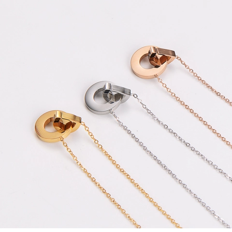 Collar Con Colgante De Doble Anillo Entrelazado Acero Inoxidable 304 Circón Incrustado Joyería Minimalista Mujer