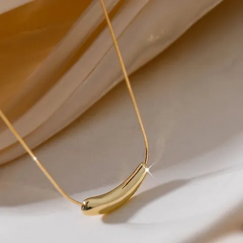 Ciondolo a Melanzana con Tubo Curvo Geometrico Placcato in Oro 18K Acciaio Inossidabile Collana da Donna Gioielli di Moda