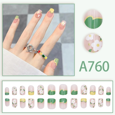 Kunstnagels Kort Rond Frans Madeliefje Patroon Melkgeel Teer Groen Zoete Stijl