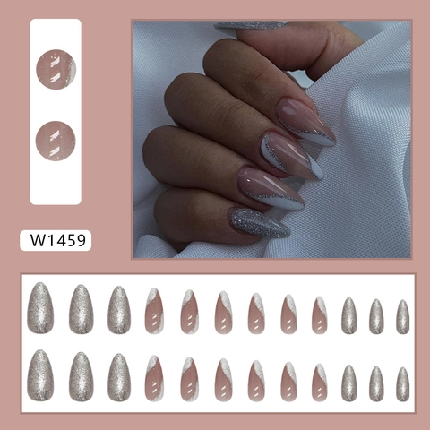 Press On Nails Amandel Golf Zilver Glitter Nude Roze Plastic Franse Stijl Gemiddelde Lengte Glanzend Voor Vrouwen