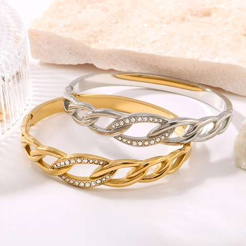 Twisted Hollow Bangle Women 18K Gold Plated Stainless Steel With Cubic Zirconia Rhinestones Geometric Ins Style Jewelry