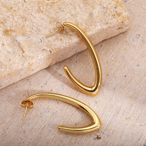 French Retro Stainless Steel C-Shaped Moon Drop Earrings For Women Minimalist Polished Gold Geometric V-Shape Jewelry Gift
