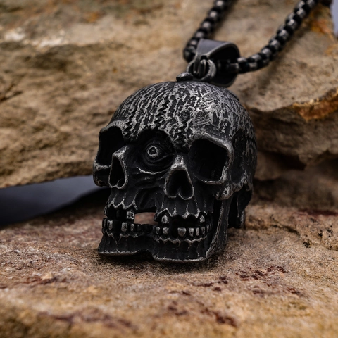 Retro Skull Pendant Necklace Stainless Steel Ghost Face Gothic Punk Heavy Metal Jewelry For Men And Women
