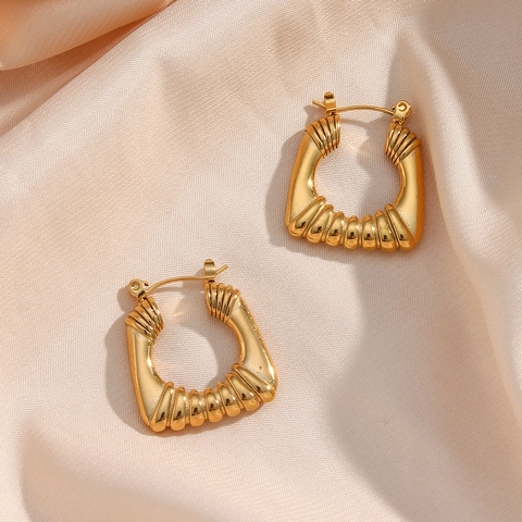 Orecchini a Cerchio Quadrati Cavi in Acciaio Inossidabile Retrò per Donna Placcati in Oro 18K Geometrici Testurizzati Gioielli