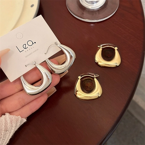 U-Shaped Hoop Earrings Thick Chunky Geometric Minimalist Mirror Finish High Polish Metal Earrings For Women Trendy Style