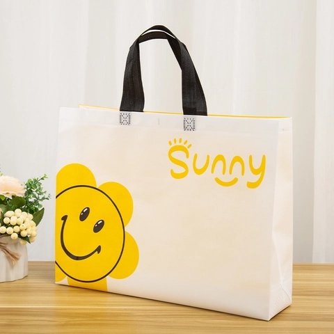 Cartoon Print Non-Woven Tote Bag Large Capacity Shopping Gift Bags Cute Kawaii Animal Pattern Reinforced Handles Portable Handbag