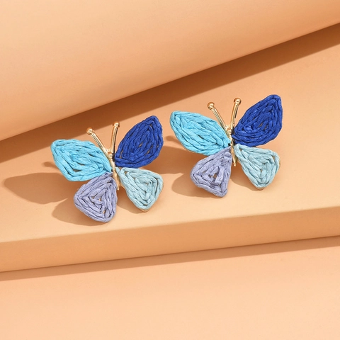 Handmade Woven Raffia Butterfly Drop Earrings Bohemian Colorful Acrylic Dangle Earrings For Women Summer Jewelry Gift