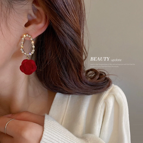 Orecchini Fiocco Fiore Cuore In Velluto Floccato Rosso Con Imitazione Perla Artificial Silver Earring Post Stile Invernale Retrò
