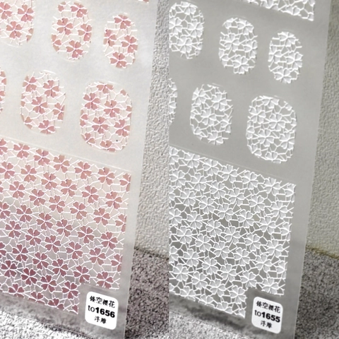 Geprägte Relief Nagelkunst Aufkleber Hohle Kirschblüten Design Selbstklebend Japanischer Stil Maniküre Aufkleber