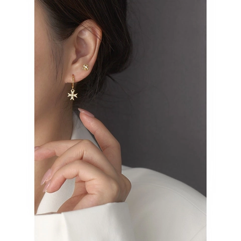 Boucles D Oreilles Clous Croix Florale Avec Tige En Argent Sterling 925 Et Zirconium Fermoir À Vis Style Vintage