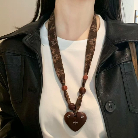 Collana Etnica Retrò Con Perline In Legno E Cordino In Cotone Lino Ciondolo A Stella Cuore Regolabile Per Donna