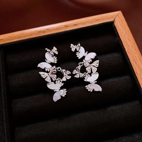Boucles D'oreilles Pendantes Papillon Avec Nacre Zircon Cuivre Et Tige En Argent Sterling 925 Élégant Femmes