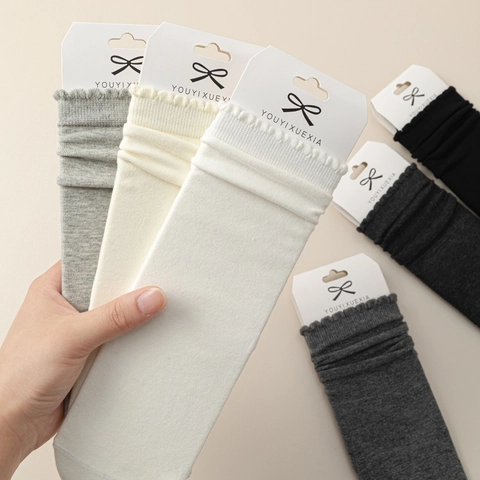 Women Cotton Mid-Calf Socks Lettuce Edge Slouchy Ruffle Cuff Solid Color Breathable Japanese Style Comfort