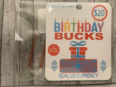 Porta Soldi Creativo Cartone Plastica Blister Caso Natale Compleanno Emergenza Confezione Contanti Novità