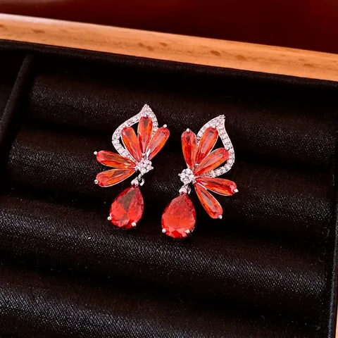 Butterfly Drop Earrings Copper Zircon Waterdrop Pendant French Retro Elegant Fashion With 925 Sterling Silver Earring Post