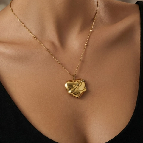 Stainless Steel Heart Hugging Arms Pendant Necklace Chic Elegant Gold Steel Color Satellite Bead Chain Jewelry For Women