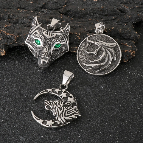 Nordic Viking Wolf Head Pendant Necklace Stainless Steel Green Stone Eye Moon Star Celtic Punk Jewelry For Men