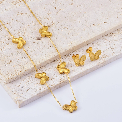 Titanium Steel Butterfly Jewelry Set Gold Plated Double Sided Embossed Butterfly Necklace Bracelet Earrings For Women Fashion Jewelry