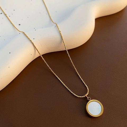 Round Pendant Necklace 18K Gold Plated Stainless Steel White Mother Of Artificial Pearl Minimalist Elegant Jewelry Gift For Women