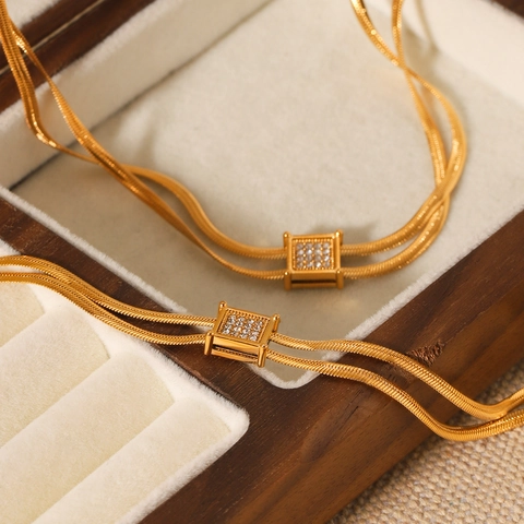 Layered Snake Bone Chain Necklace Stainless Steel Gold Plated With Square Rhinestone Pendant Fashion Jewelry For Women