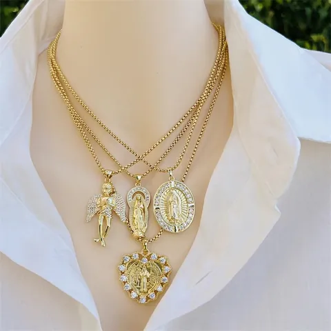 Collana in Rame Placcato Oro 18K Vintage Con Ciondolo Religioso in Zirconia Vergine Maria Angelo Croce Gioielli Hip-Hop per Uomo Donna