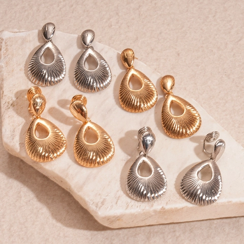 Hollow Out Water Drop Earrings With 925 Sterling Silver Earring Post Alloy Radial Texture Elegant Fashion For Women