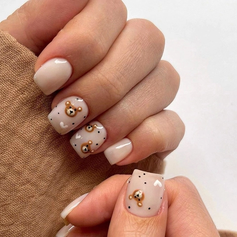 Press On Nails Cute Cartoon Bear Short Square Artificial False Nails Heart Polka Dot Creamy Nude Pink Daily Manicure For Women