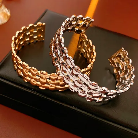 Geometrisches Hohles Gewebtes Manschettenarmband Mehrlagiger Eisenmetallring Vintage Modeschmuck Für Damen Gold Silber