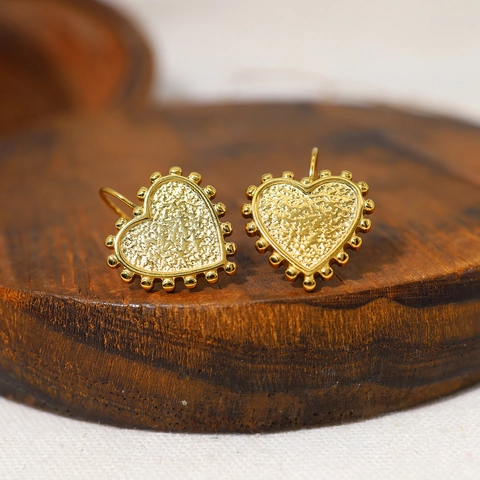Heart Drop Earrings 18K Gold Plated Stainless Steel Hammered Texture Bead Edge Retro Style Jewelry For Women