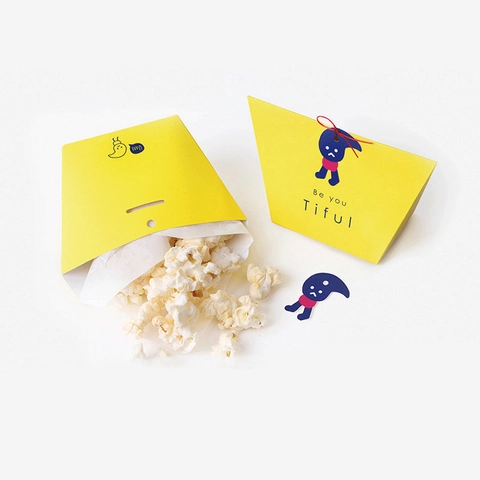 Cartoon Mini Candy Gift Box Paper Trapezoid Packaging Box With Tags And Rope For Wedding Birthday Party Favors