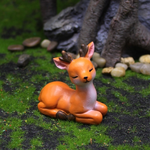 Schlafende Hirschstatuen Harz Cartoon Tierfiguren Für Desktop Mikro Landschaft Garten Dekor Auto Armaturenbrett Ornament