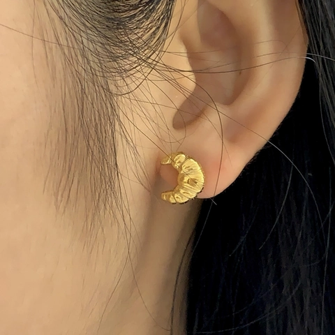 Stainless Steel Croissant Stud Earrings PVD Gold Plated Waterproof Small Minimalist Fashion Jewelry For Women