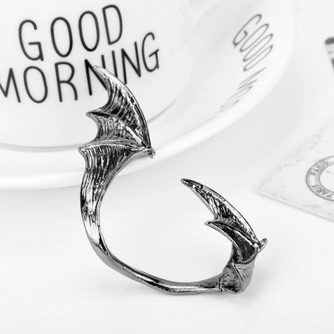 Bat Wings And Ginkgo Leaf Ear Cuffs Gothic Retro Alloy Metal Ear Clips For Men And Women Punk Style Dark Jewelry Accessories With Copper Earring Post